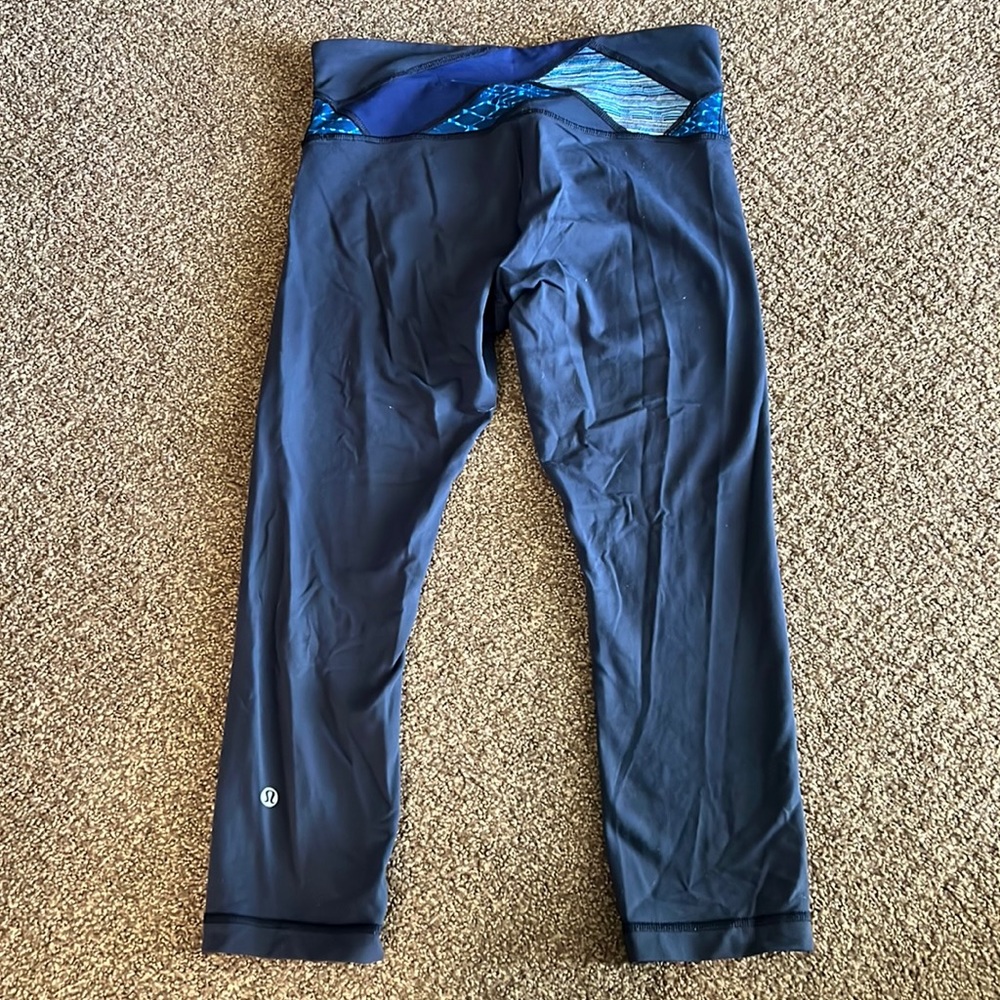 Lululemon cropped leggings